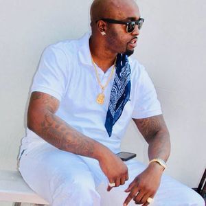 Meet your Posher, Bizz